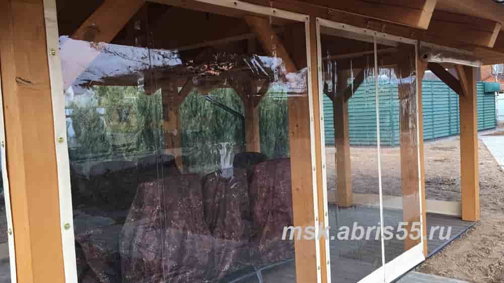 Пластиковые шторы с бежевым кантом из ПВХ